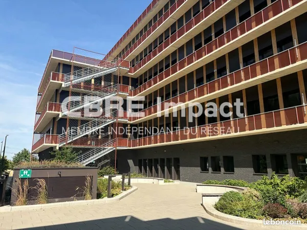 BUREAUX 174 m² DIJON