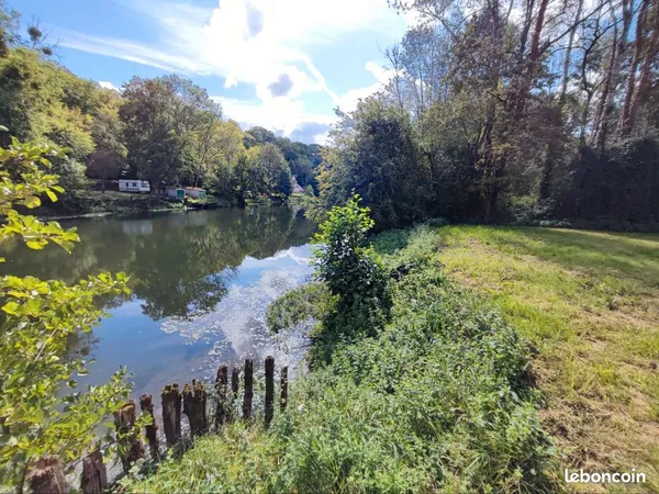 Terrain de loisirs en bord du Loir
