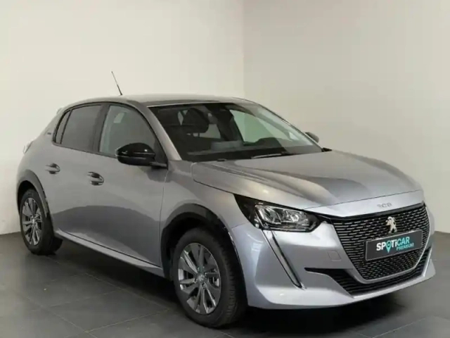 Peugeot 208 e- 136ch style — photo 3