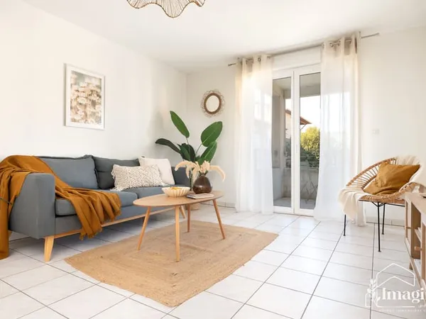 T2 48 m2 avec balcon, cave et parking - TOULOUSE Château de