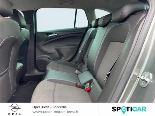 Opel Astra sports tourer 1.6 cdti 110ch start&amp;stop innovation — photo 14