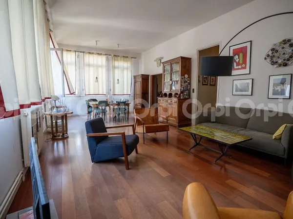 Maison 5 pièces 140 m²