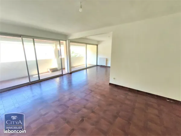 Appartement 4 pièces 94 m²