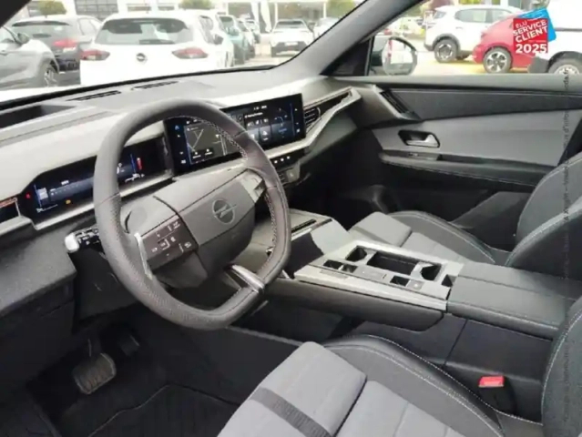 Opel Grandland 1.2 turbo hybrid 145ch gs e-dct6 — photo 15