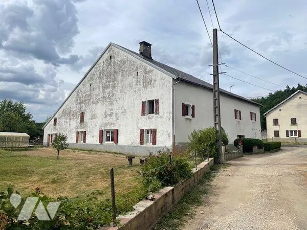 Maison 10 pièces 214 m²
