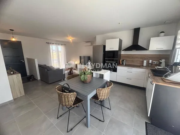 Maison de plain-pied 3 pièces 78 m²