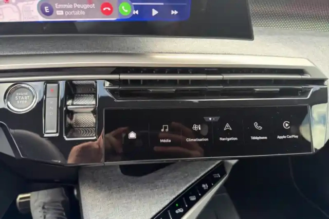 Peugeot 3008 electrique 325 ch 4x4 73 kwh — photo 22