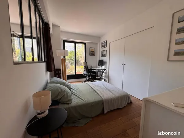 Appartement MEUBLE Paris 3 pièce(s) 62.54 m2
