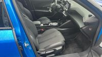 Peugeot 2008 1.2 PureTech 130ch S&S GT EAT8 — photo 15