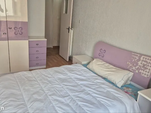 Colocation ,chambre meublée de 16m2