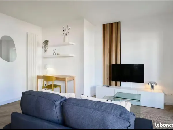 T2 rénové et meublé à Troyes