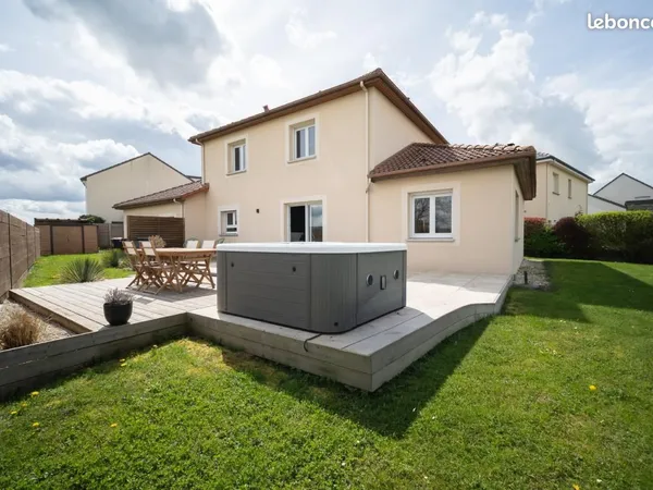 Maison 7 pièces 148 m²