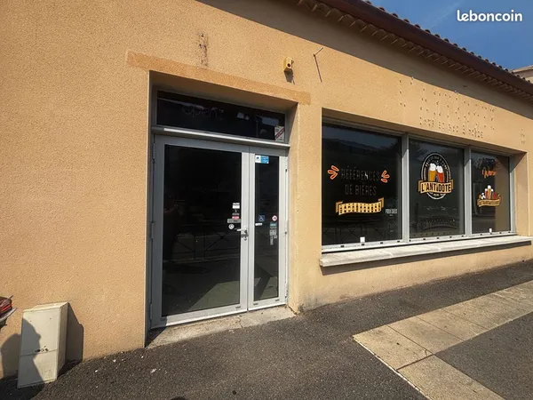 Local commercial 120 m² BOLLENE