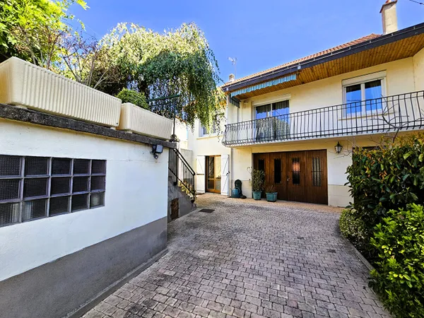 Maison 4 pièces 135 m²