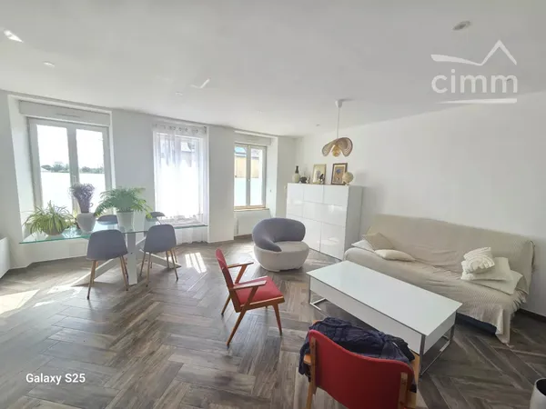 maison de bourg T5 de 153 m² au sol entièrement rénovée