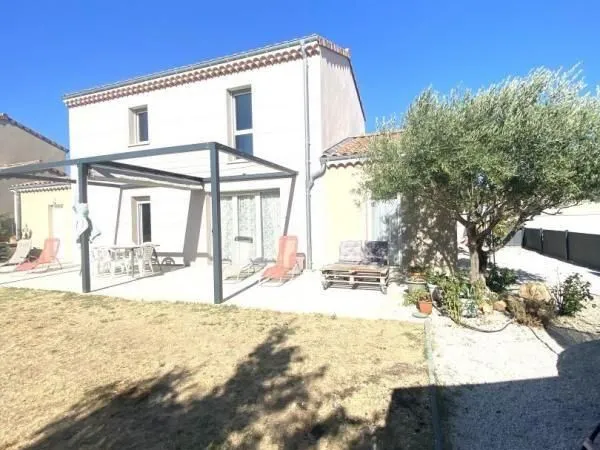 Négociation possible, COURTHÉZON (84350) - Villa Contemporaine 2016 - 113 m² - 4 Chambres - DPE A - 