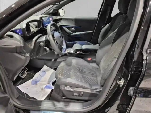 Peugeot 208 electrique 156ch 54 kwh — photo 11
