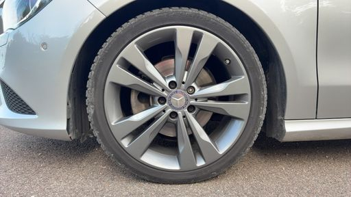 Mercedes Classe CLA 2.1 200 CDI 136 - Sensation – 2015 – 165603 km – Diesel – Boîte Automatique — photo 25