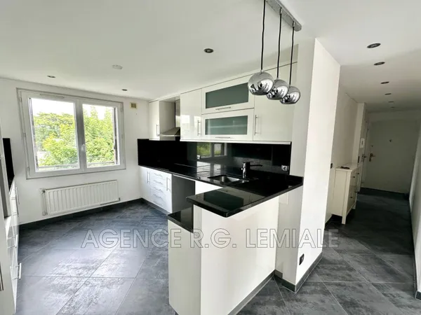 Vente appartement 4 Pièce(s)