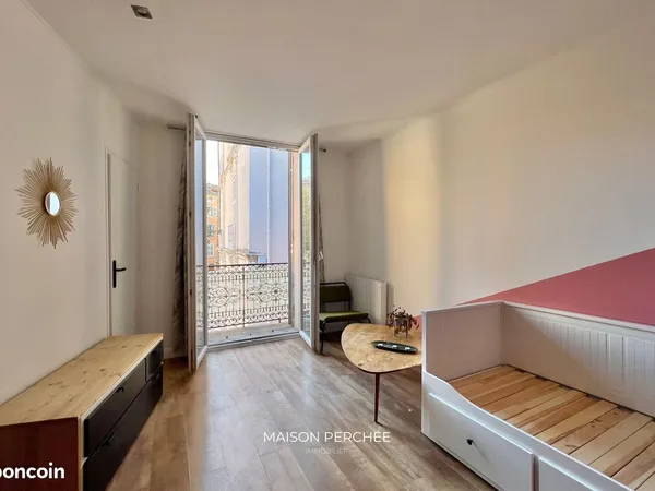 Appartement meublé 1 pièce avec balcon - Draguignan
