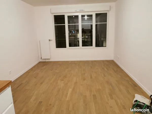 Appartement 3 pièces de 55 m² avec parking - Petit Clamart