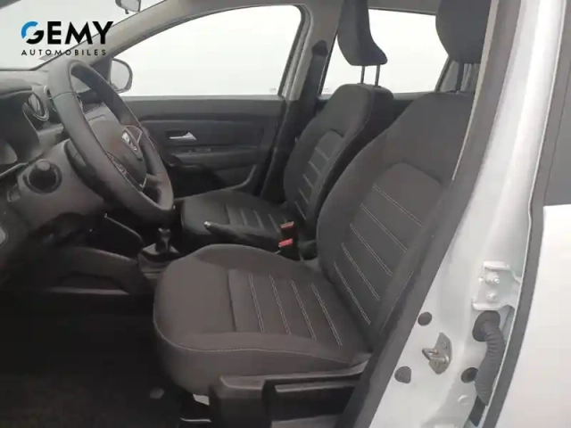 Dacia Duster blue dci 115 4x2 — photo 24