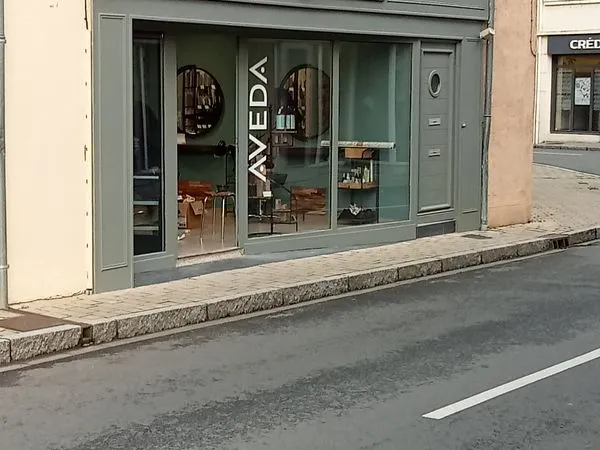 Local commercial