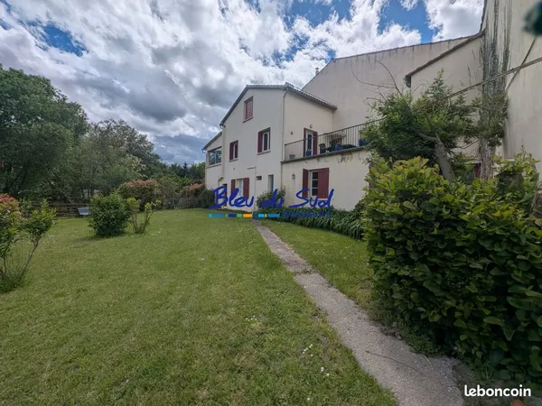 Maison 8 pièces 196 m²