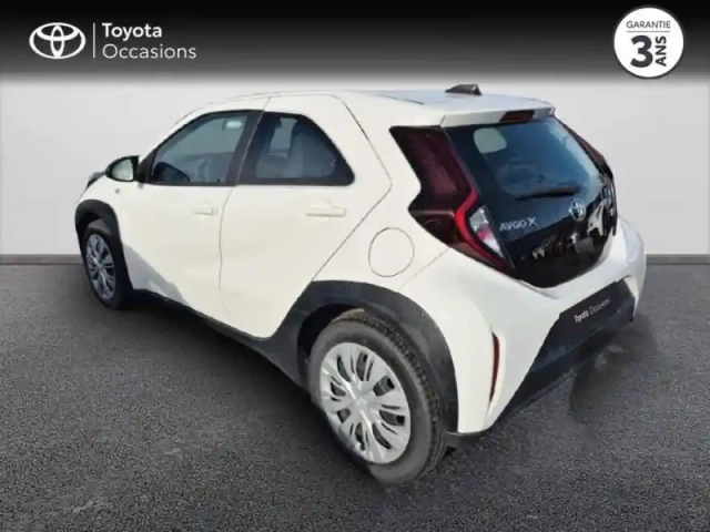 Toyota Aygo X 1.0 vvt-i 72ch dynamic — photo 2