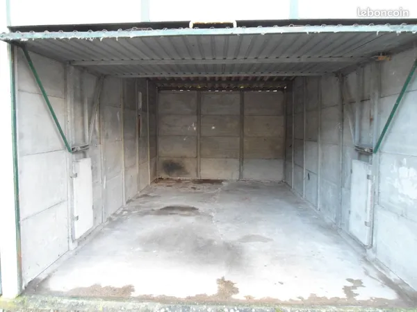 Garage à louer