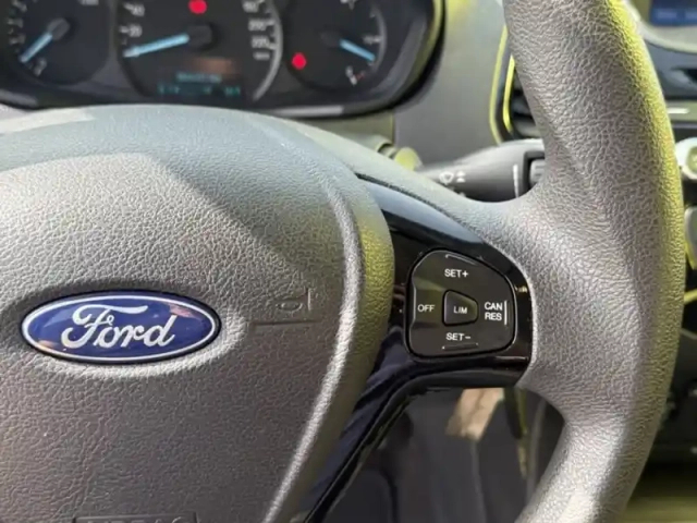 Ford Ka 1.2 86 ultimate — photo 15
