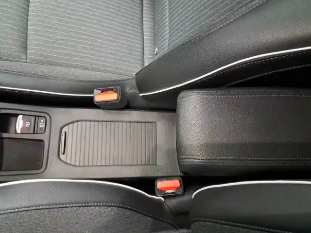 Renault Clio tce 90 — photo 34