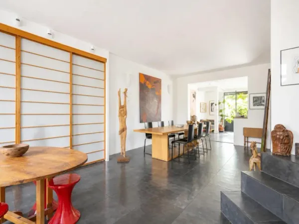 Maison 7 pièces 217 m²