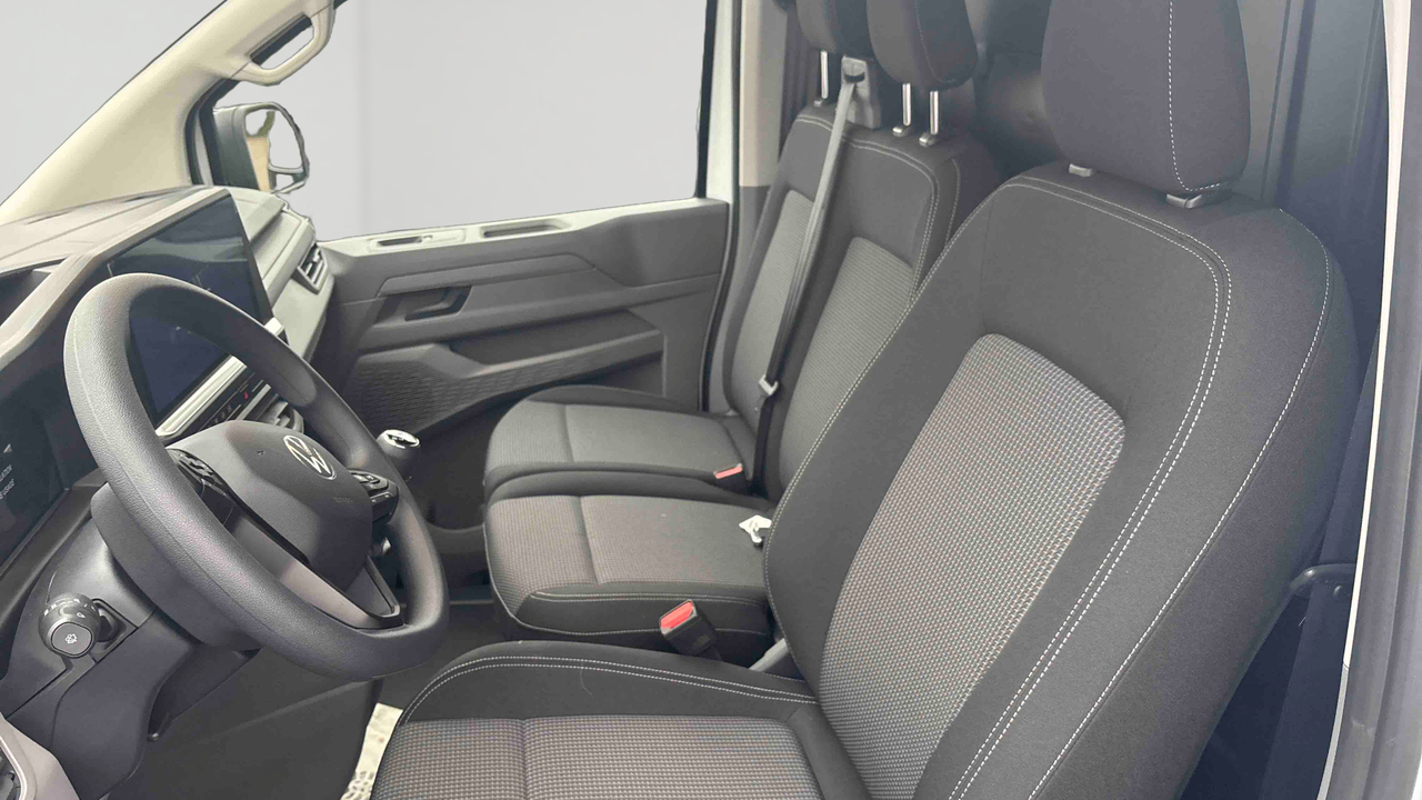 Volkswagen Utilitaires TRANSPORTER VAN L1H1 2.0 TDI 110 BVM6 — photo 11