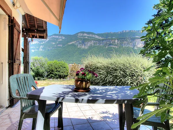 Maison 4 pièces 145 m² sur sous-sol complet