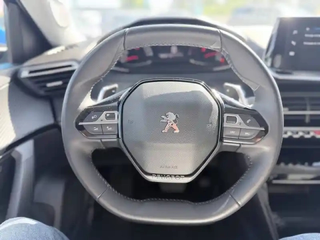 Peugeot 2008 puretech 130 s&amp;s eat8 — photo 95