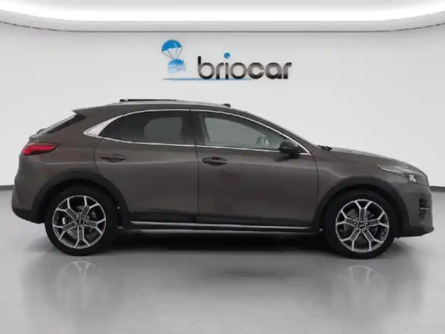 Kia Xceed 1.4 t-gdi 140ch launch edition dct7 + toit ouvrant — photo 6
