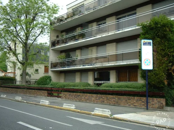 Stationnement Location Villejuif   80€