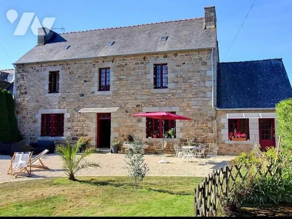 Maison 10 pièces 294 m²