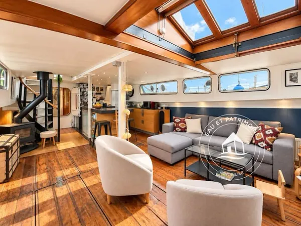 Péniche 4 pièces 80 m²
