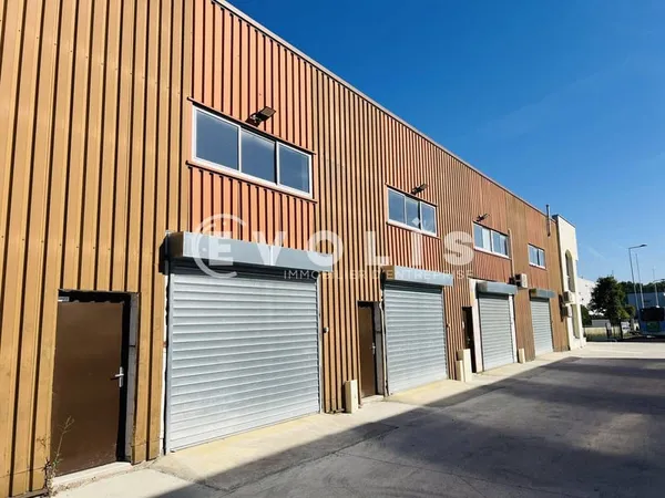 Bureaux 61 m²