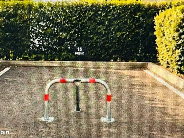 Place de parking extérieure à vendre