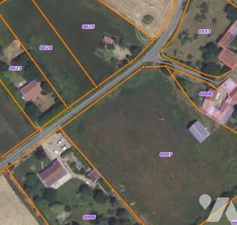 Terrain 8789 m²