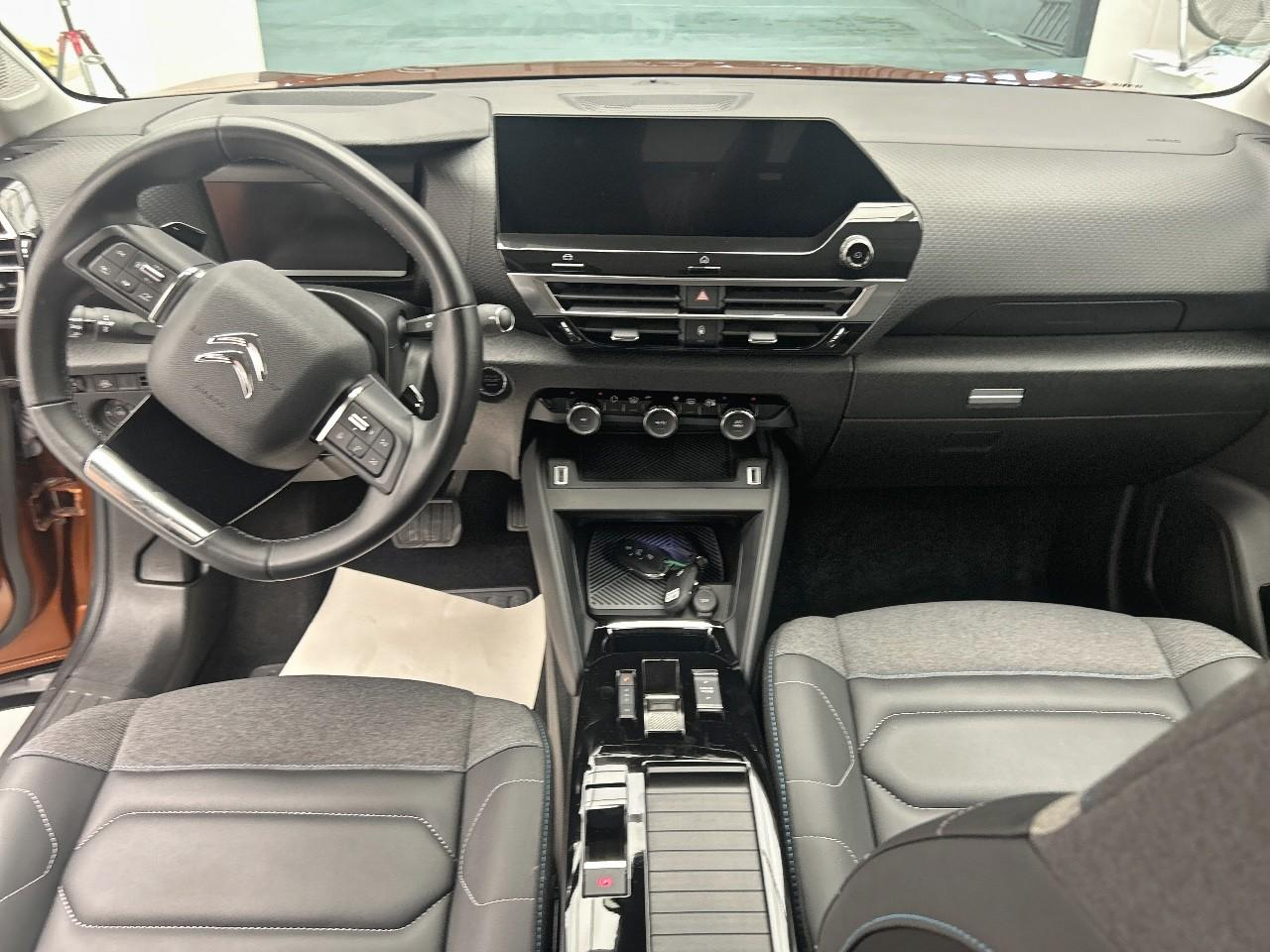 Citroën C4 bluehdi 130 s&s eat8 shine — photo 12
