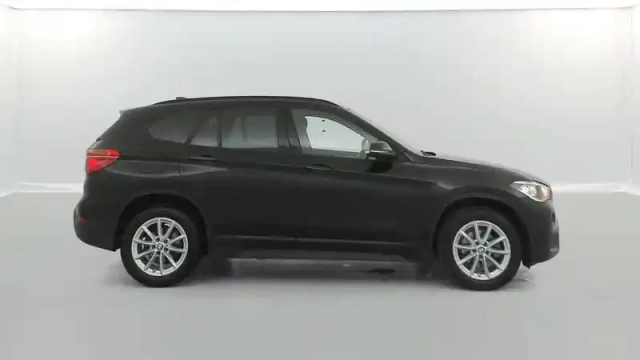 Bmw X1 sdrive 18i 140 ch — photo 65