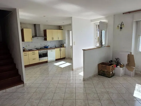 Maison 3 pièces 81 m²