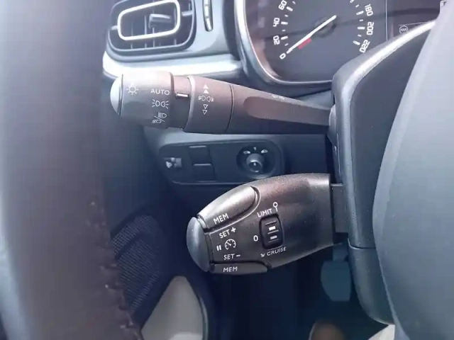 Citroën C3 puretech 110 s&amp;s bvm6 — photo 17