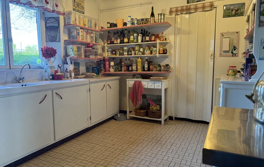 Photo 8