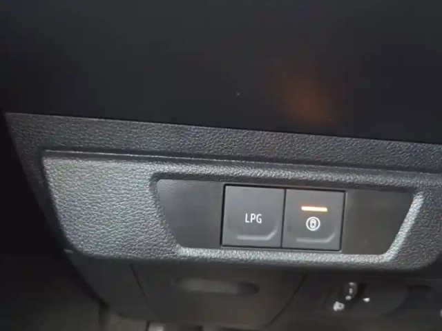 Dacia Jogger eco-g 100 7 places gsr2 — photo 135