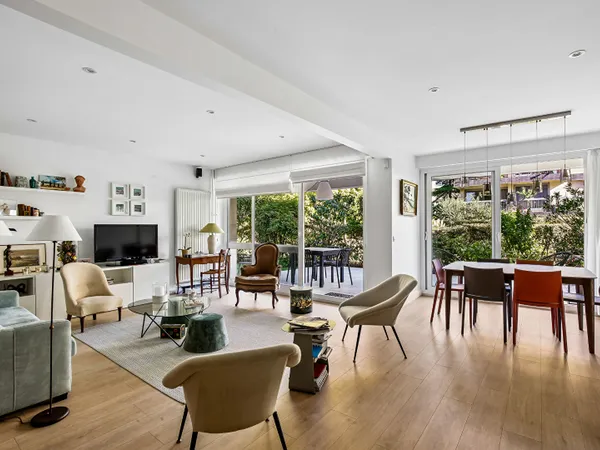 BAS DE CHATOU - QUARTIER BRIMONT - APPARTEMENT 4 PIECES DE 103 M² - TERRASSE ET JARDIN 63 M² - 12 MN